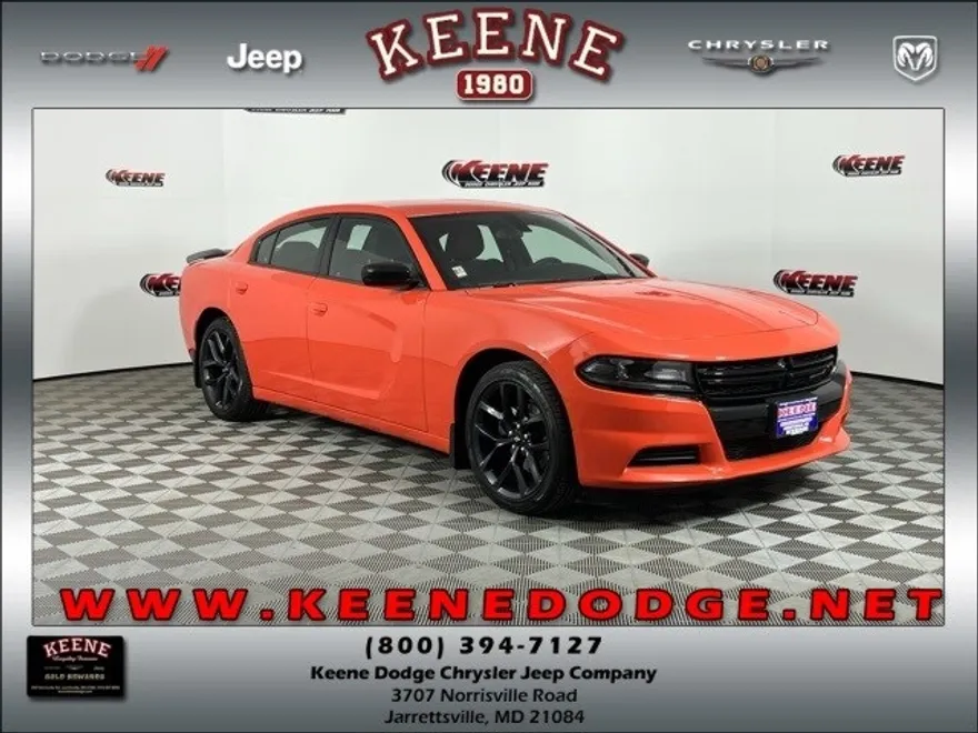 2019 Dodge Charger SXT photo 1