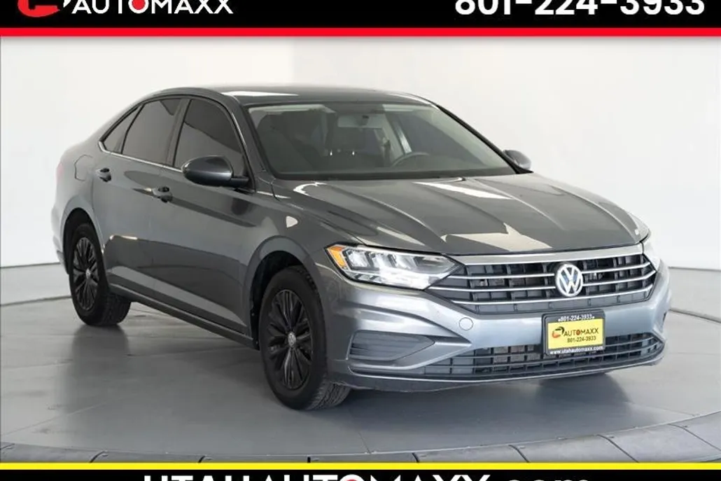 2021 Volkswagen Jetta 1.4T R-Line photo 1