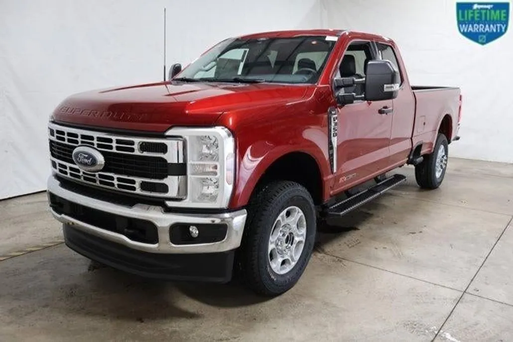 2026 Ford F-350 XLT photo 1