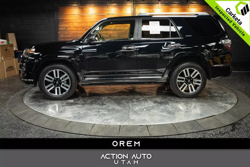 2023 Toyota 4Runner Limited photo 1