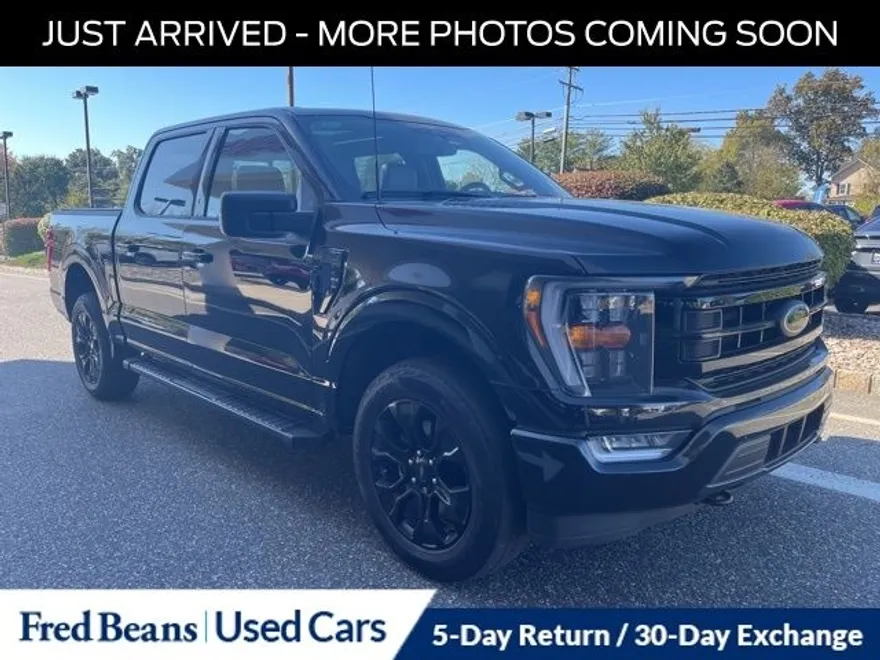 2023 Ford F-150 XLT photo 1