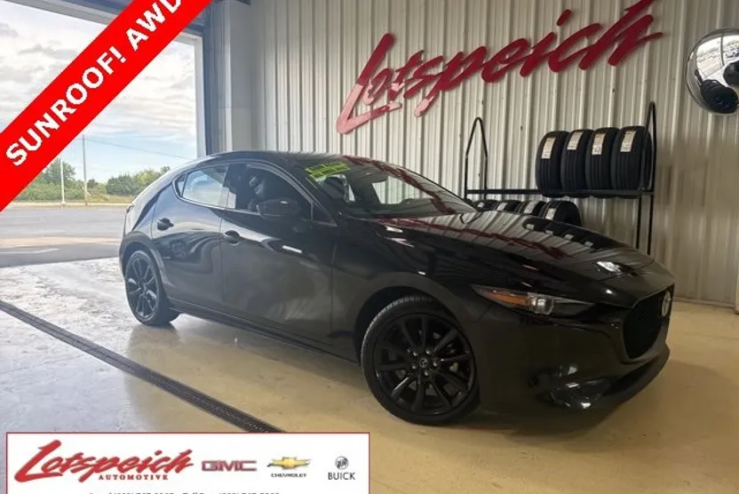 2023 Mazda Mazda3 Hatchback 2.5 s Premium photo 1