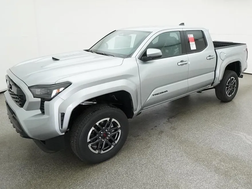 2025 Toyota Tacoma TRD Sport photo 1