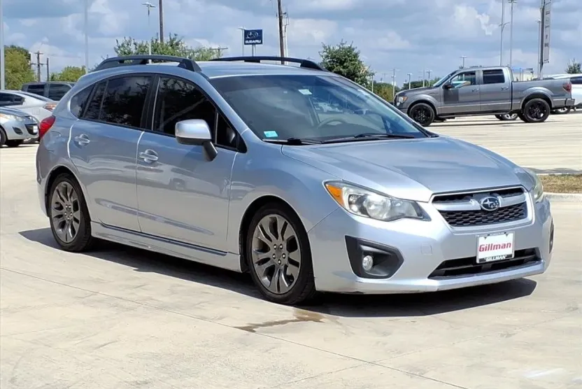 2014 Subaru Impreza 2.0i Sport Premium photo 1