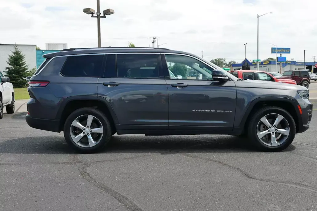 2021 Jeep Grand Cherokee Limited photo 1