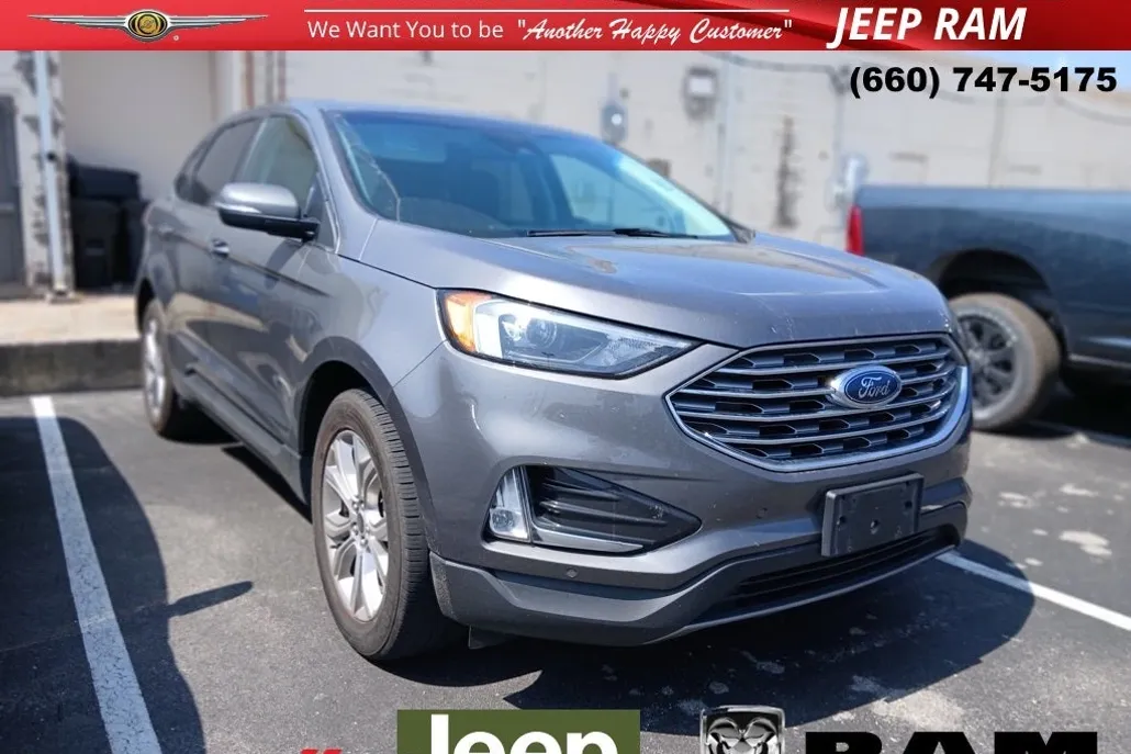 2024 Ford Edge Titanium photo 1