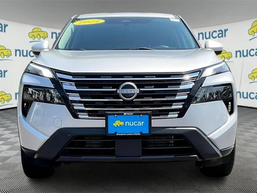 2024 Nissan Rogue SV photo 1