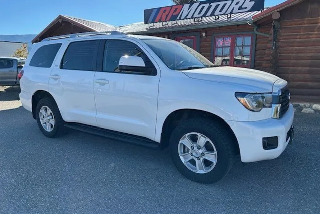 2018 Toyota Sequoia SR5 TRD Sport photo 1