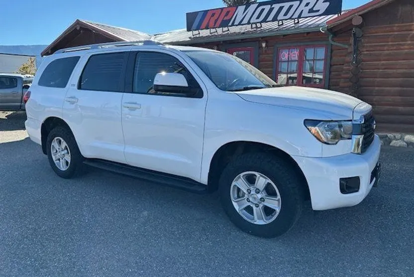 2018 Toyota Sequoia SR5 TRD Sport photo 1