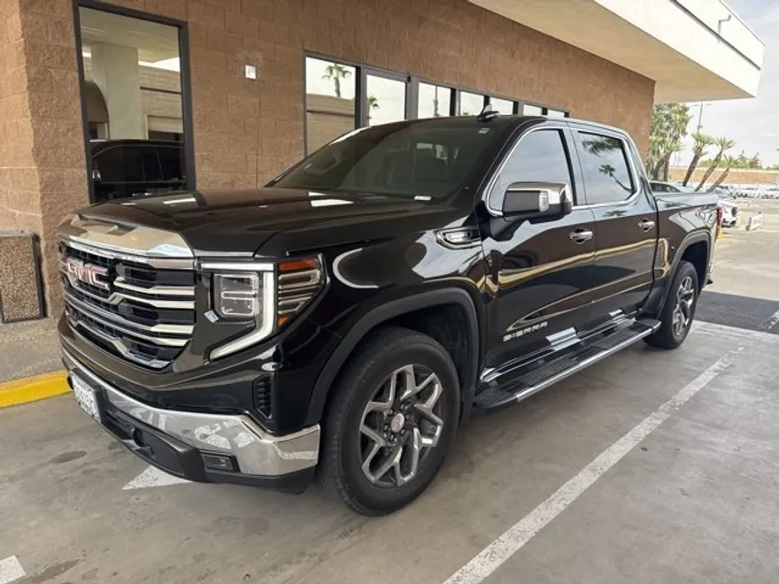 2023 Gmc Sierra 1500 SLT photo 1