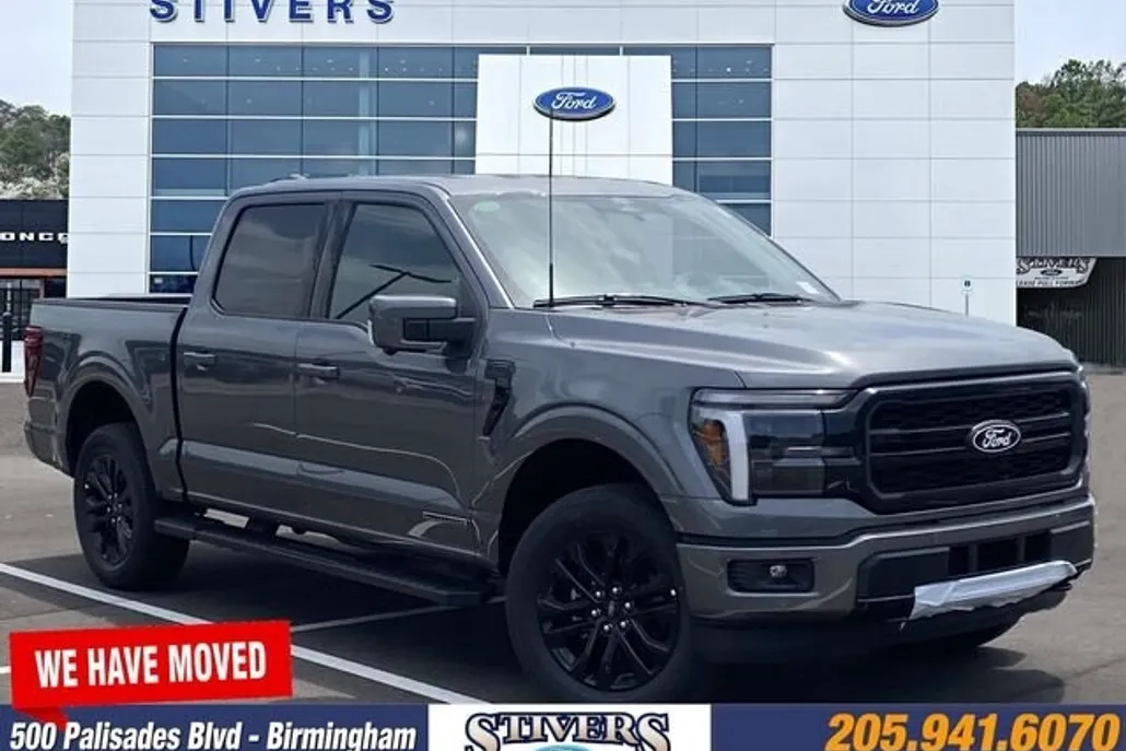 2025 Ford F-150 Lariat photo 1