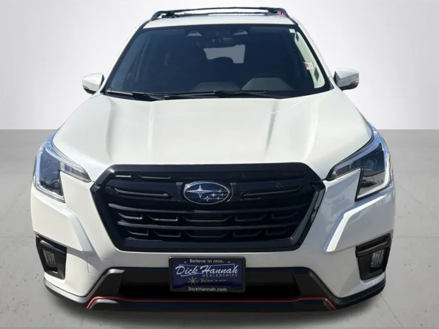 2022 Subaru Forester Sport photo 1