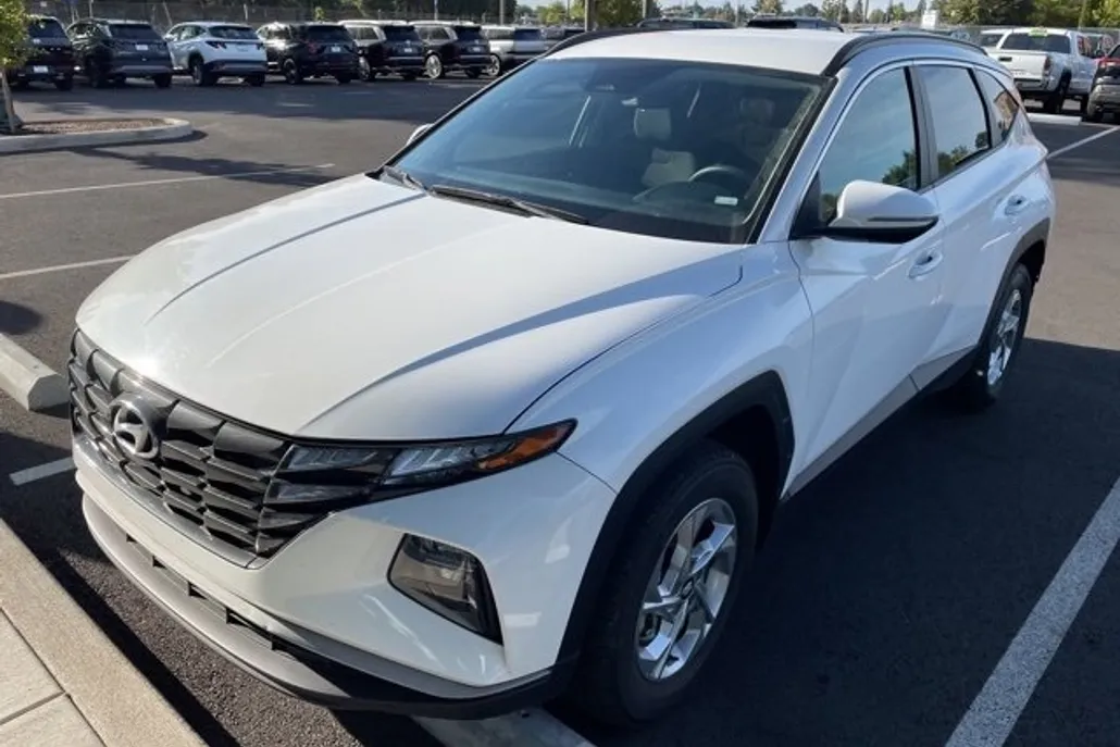 2023 Hyundai Tucson SEL photo 1