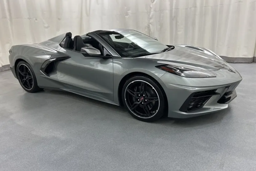 2022 Chevrolet Corvette Stingray 2LT photo 1