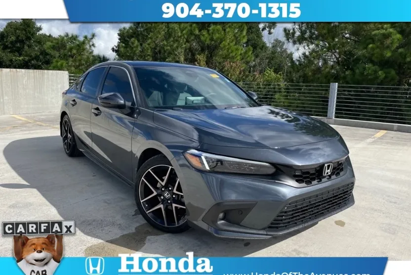 2023 Honda Civic Sport Touring photo 1