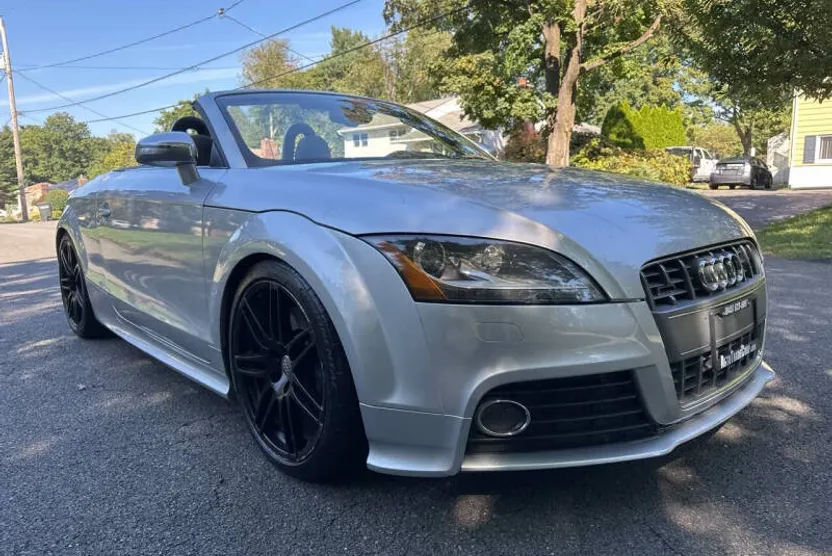 2009 Audi TTS photo 1