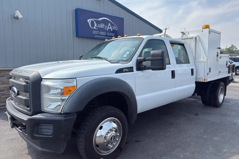 2014 Ford F-450 XLT photo 1