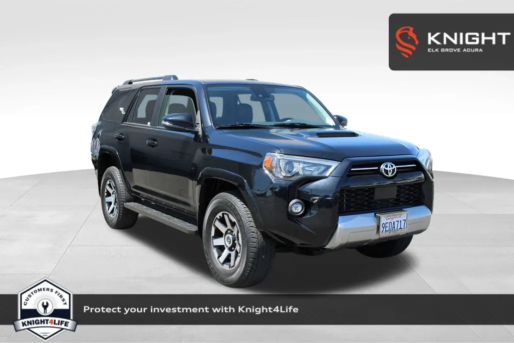 2023 Toyota 4Runner TRD Off-Road Premium photo 1