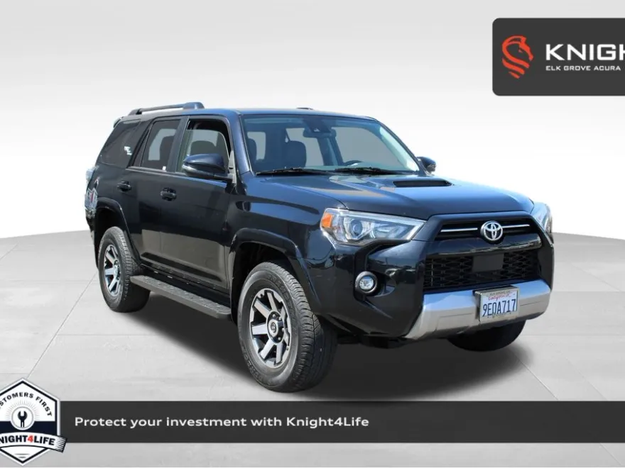 2023 Toyota 4Runner TRD Off-Road Premium photo 1