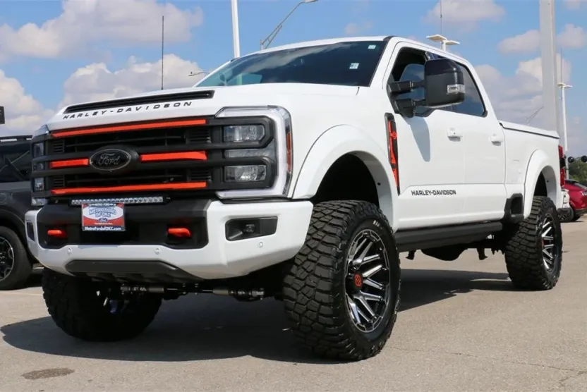 2026 Ford F-250 photo 1