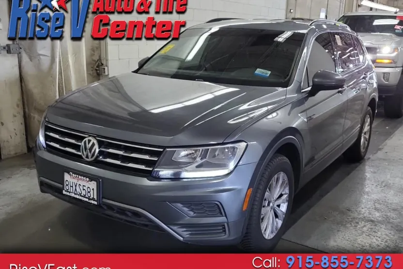 2019 Volkswagen Tiguan SEL photo 1