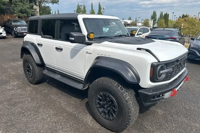2023 Ford Bronco Raptor photo 1