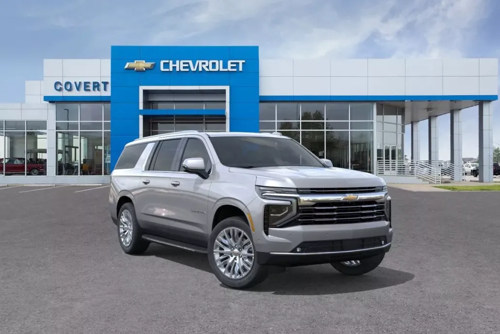 2025 Chevrolet Suburban LT photo 1