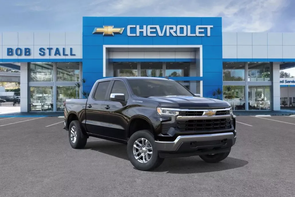 2025 Chevrolet Silverado 1500 LT photo 1