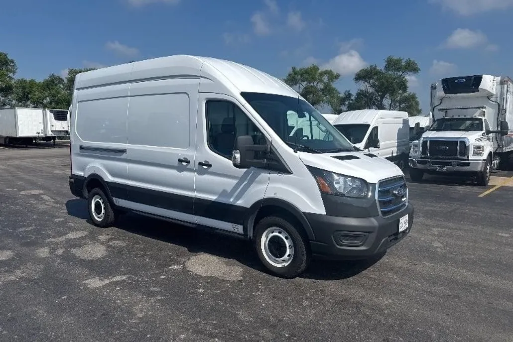 2022 Ford Transit photo 1