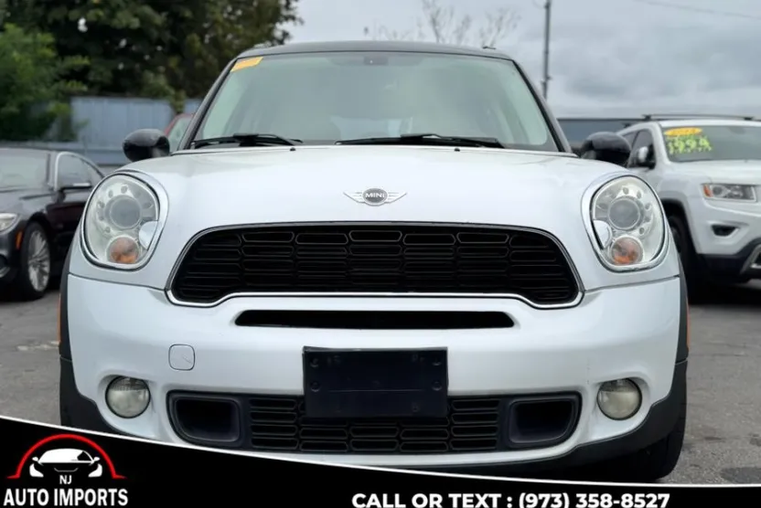 2012 Mini Countryman S ALL4 photo 1