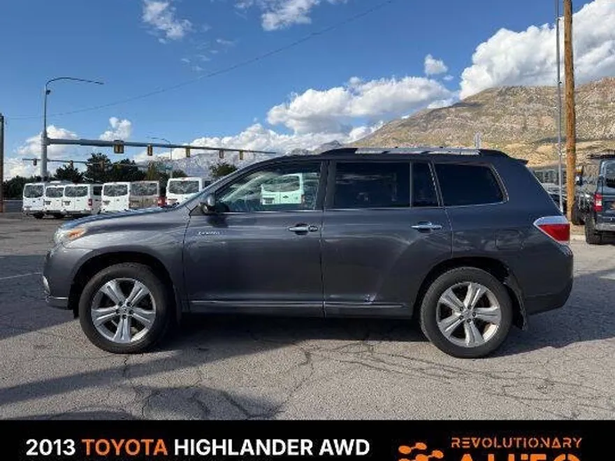 2013 Toyota Highlander Limited photo 1