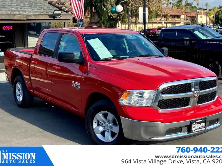 2021 Ram 1500 Classic SLT photo 1
