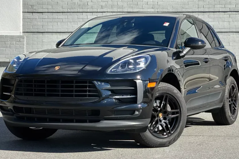 2020 Porsche Macan photo 1