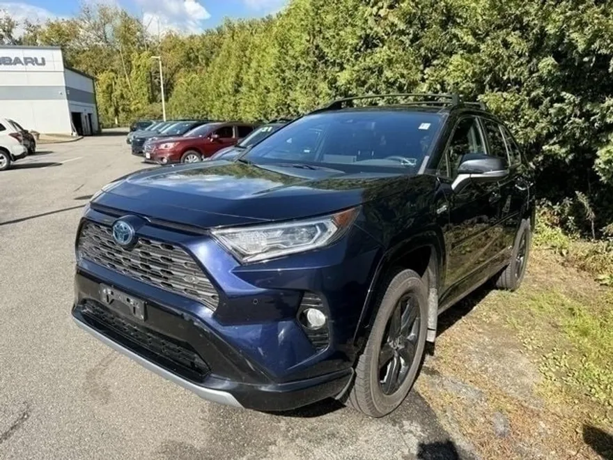 2021 Toyota RAV4 Hybrid XSE photo 1