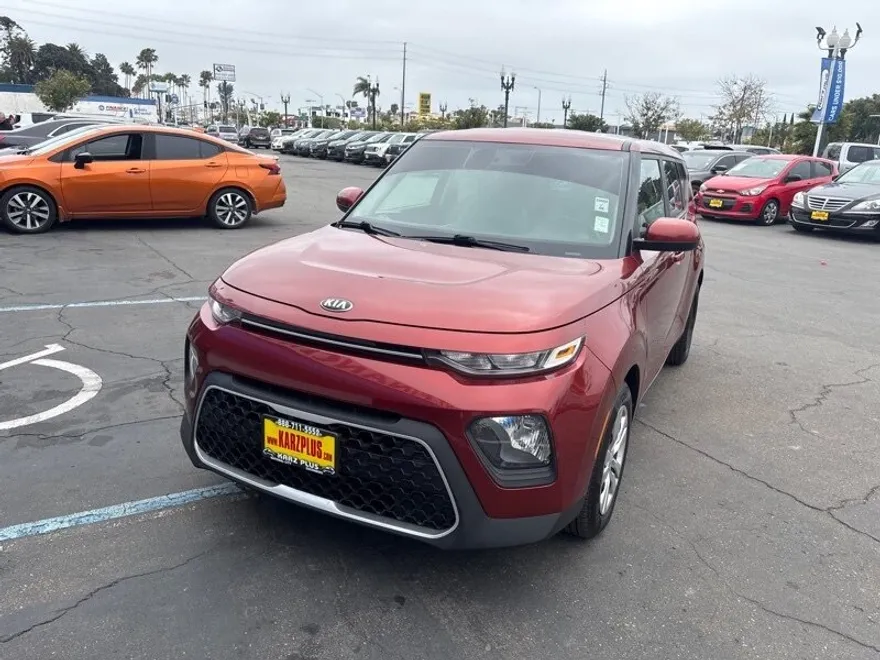 2020 Kia Soul LX photo 1