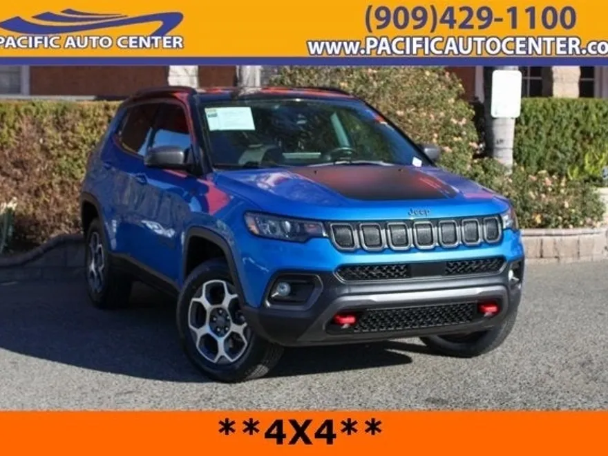2022 Jeep Compass Trailhawk photo 1