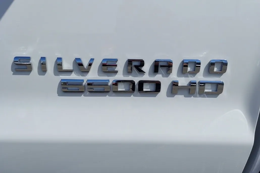 2024 Chevrolet Silverado 5500HD Work Truck photo 1