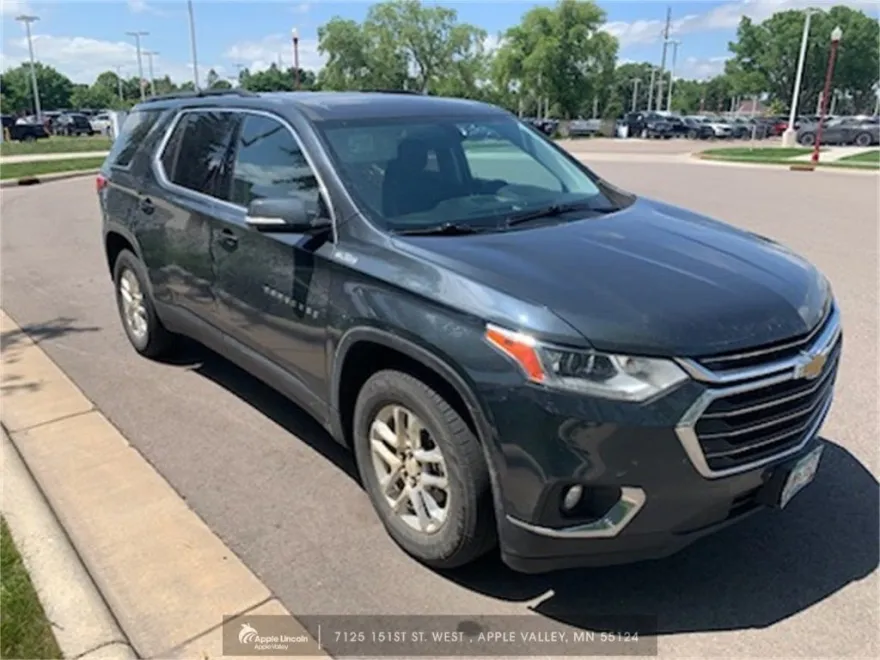 2019 Chevrolet Traverse Cloth 1LT photo 1