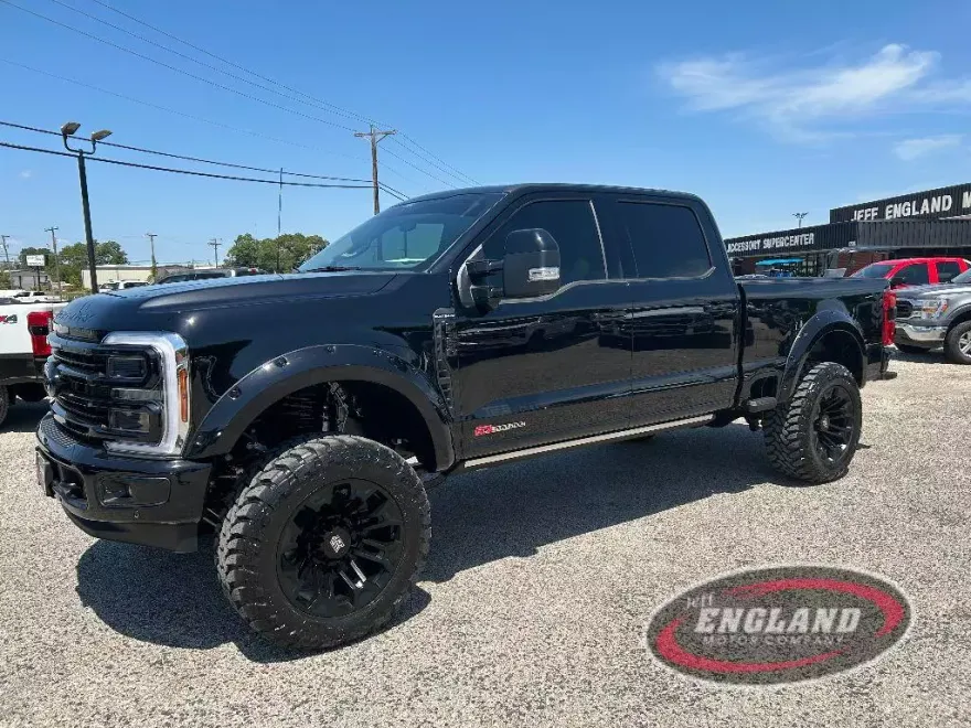 2025 Ford F-350 photo 1