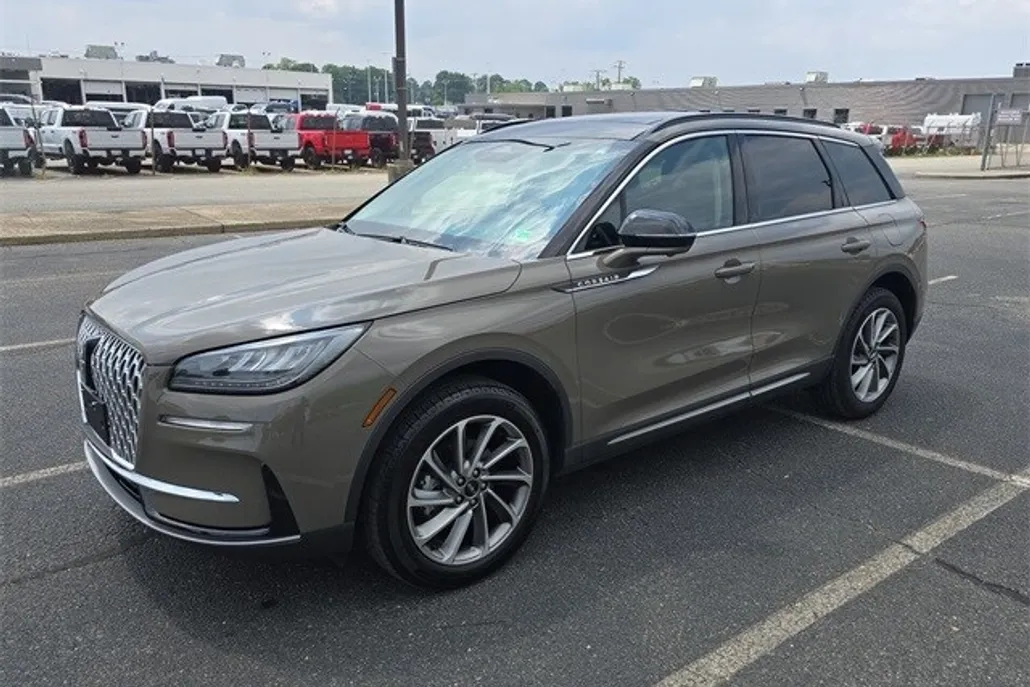 2025 Lincoln Corsair Premiere photo 1