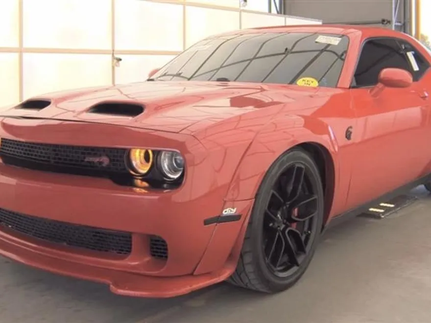 2015 Dodge Challenger SRT8 Hellcat photo 1