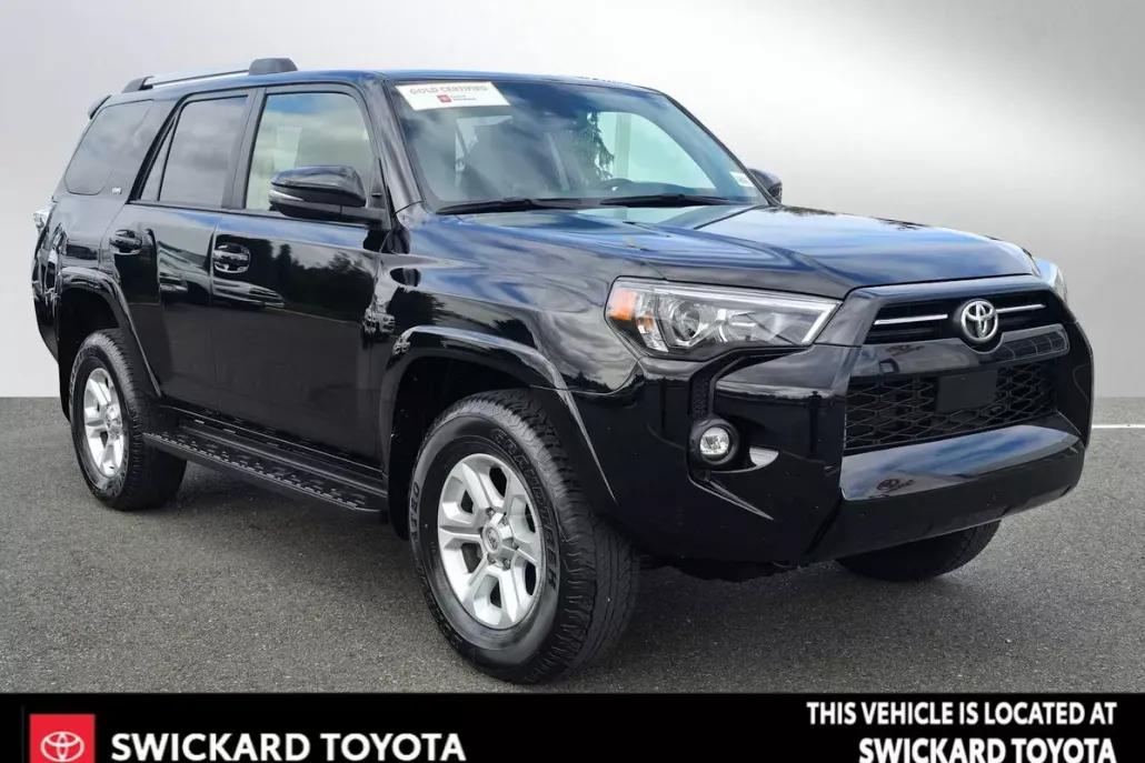 2024 Toyota 4Runner SR5 Premium photo 1