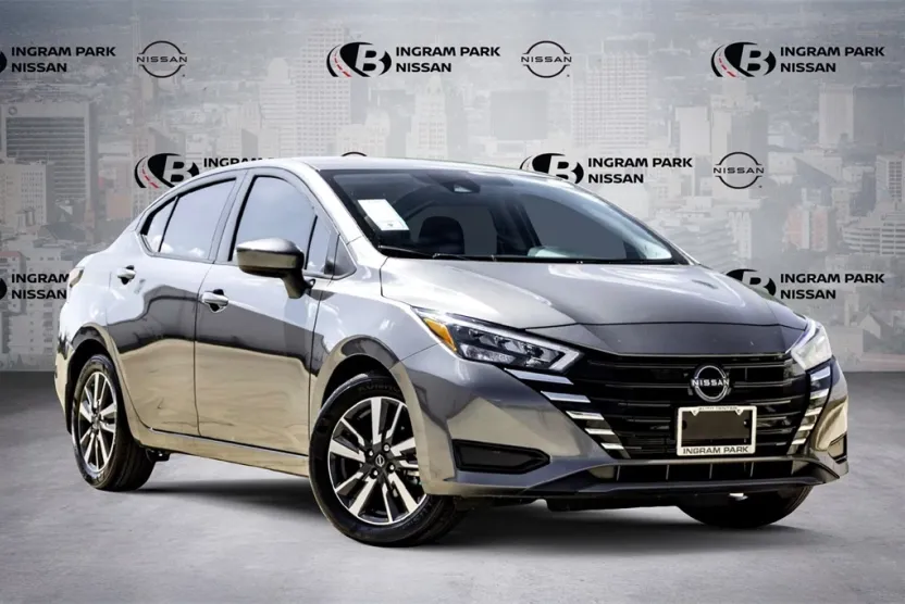 2025 Nissan Versa 1.6 SV photo 1