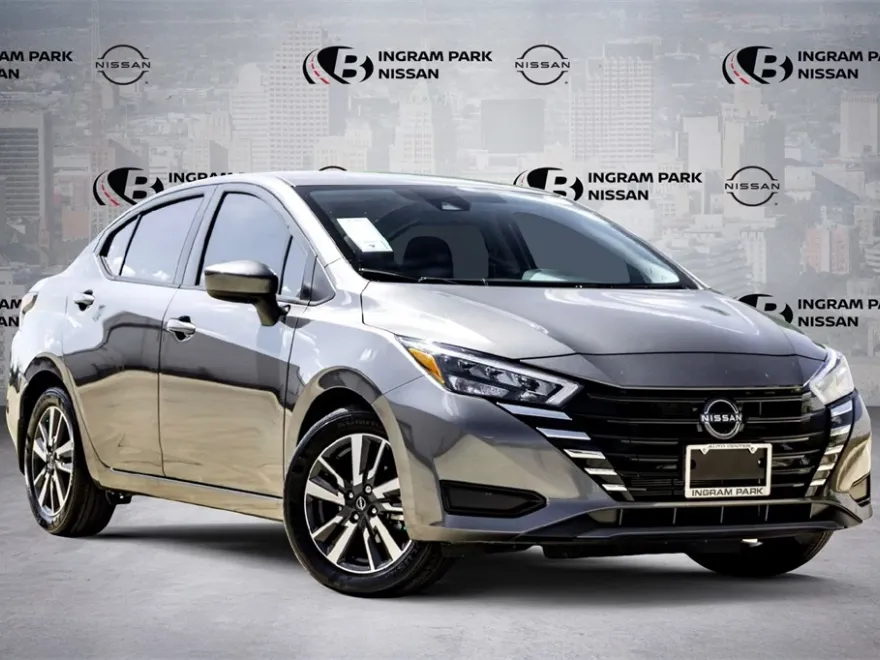 2025 Nissan Versa 1.6 SV photo 1