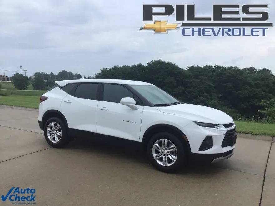 2022 Chevrolet Blazer 2LT photo 1
