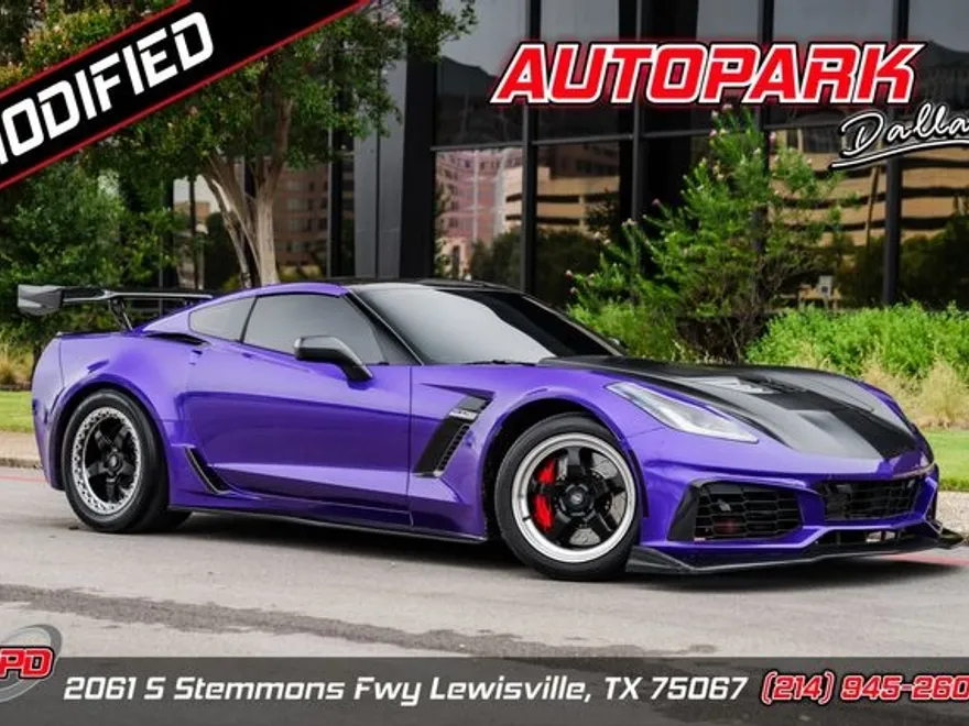 2017 Chevrolet Corvette Z06 2LZ photo 1