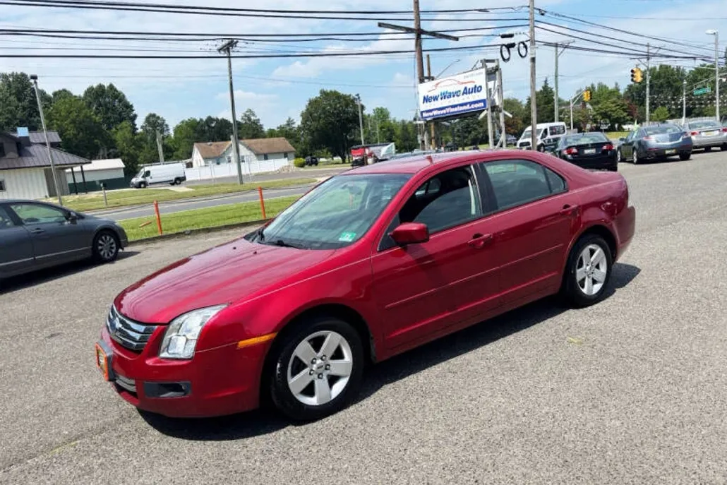 2008 Ford Fusion SE photo 1