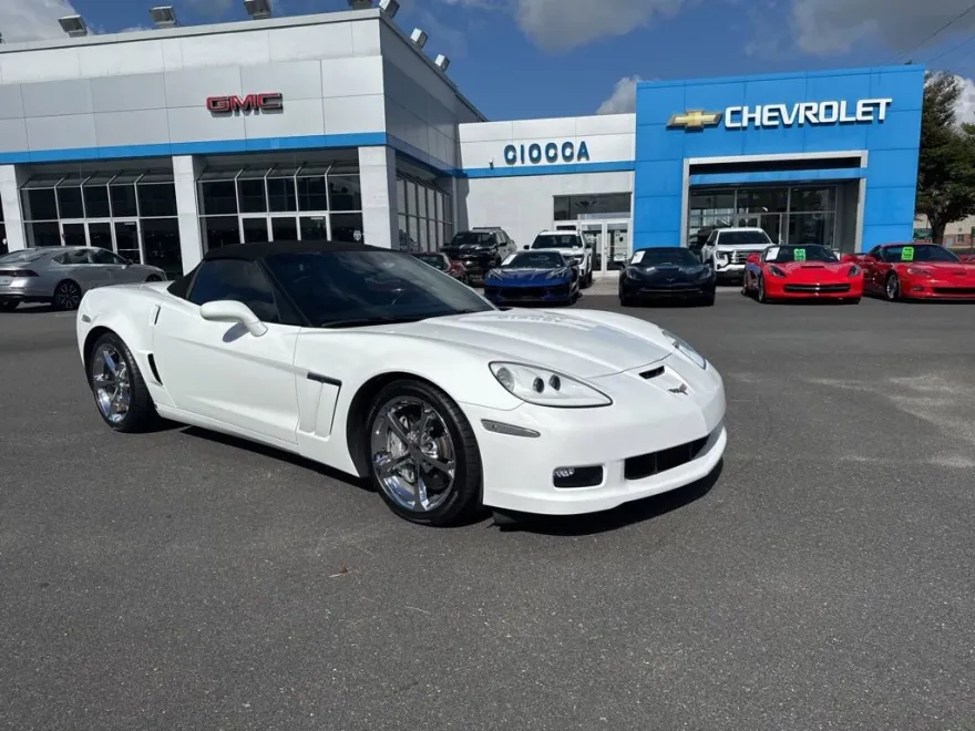 2011 Chevrolet Corvette Grand Sport 2LT photo 1