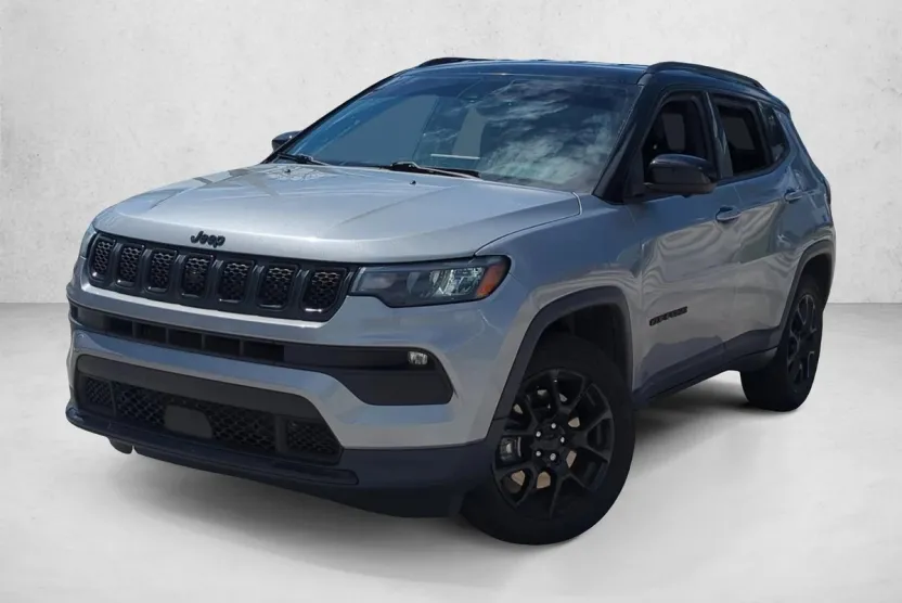 2023 Jeep Compass Altitude Sport photo 1
