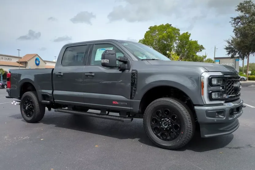 2026 Ford F-350 photo 1